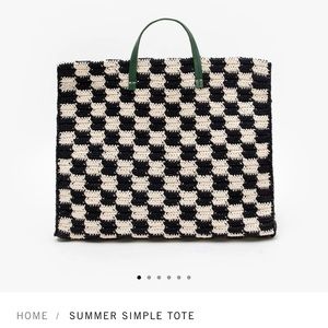 DONT BUY✨✨✨ISO✨✨✨ Summer Simple Tote in Checkered Crochet